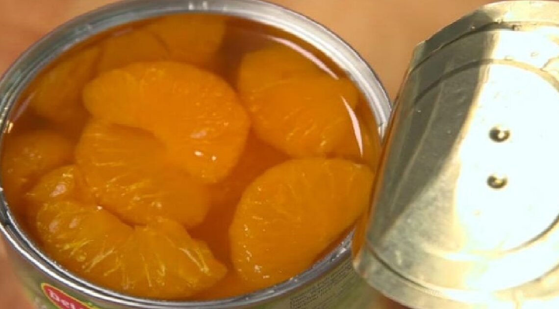 Desivý dôvod, prečo mandarínky v konzerve vyzerajú tak „čisto“!