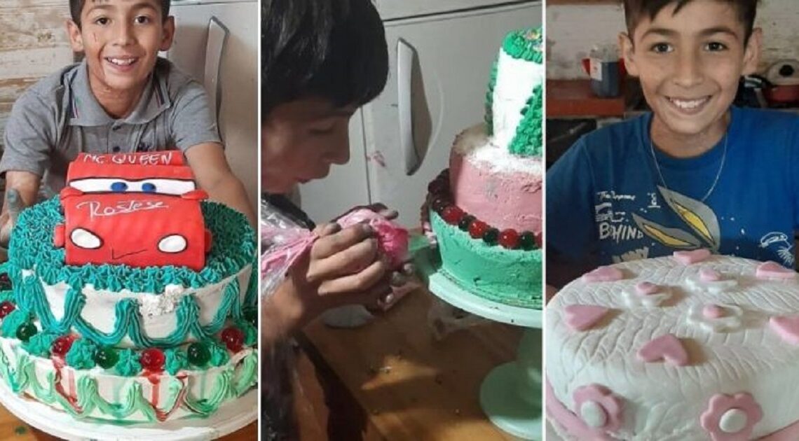 Desaťročný chlapec s ťažkými popáleninami platí za svoje operácie výrobou koláčov a sladkostí…