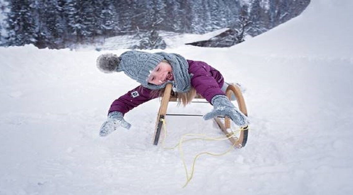 Chlad vám nespôsobuje choroby: Deti by mali byť v zime čo najviac vonku!