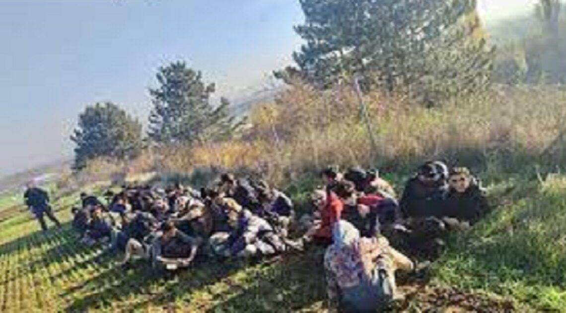Cez Slovensko prechádzajú nelegálni imigranti: „Máme obavy čo to prinesie“…
