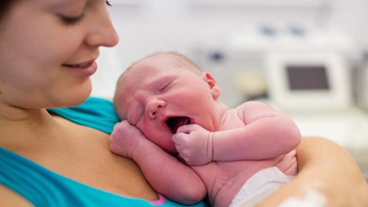 Môjmu prvorodenému: Urobil si zo mňa matku…